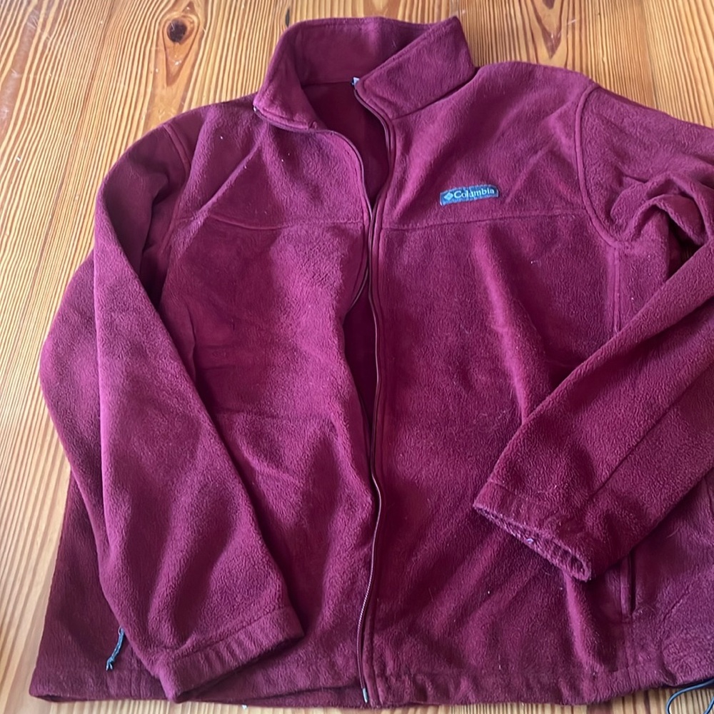 Men’s Columbia fleece
